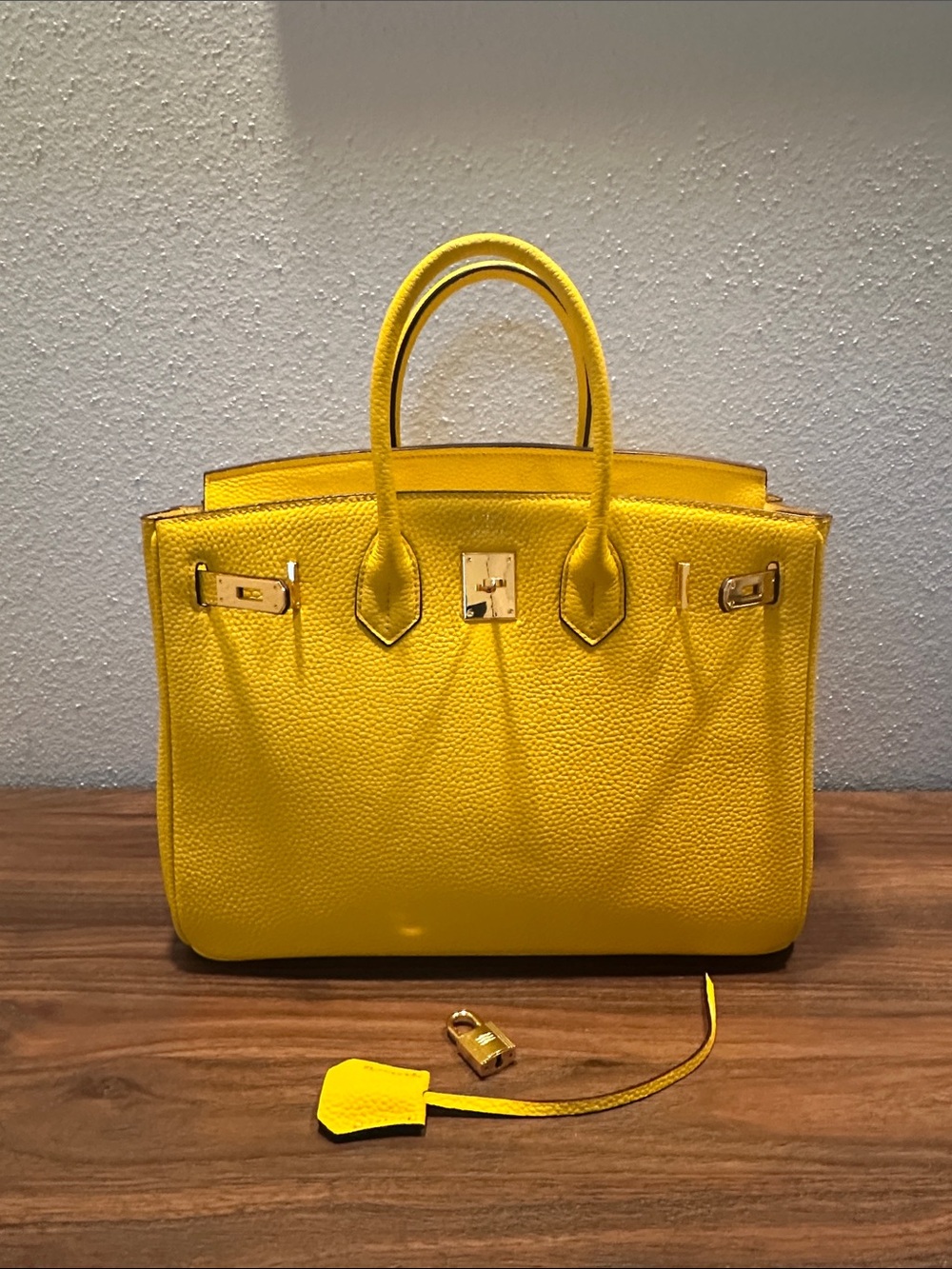 INSPIRED Togo Leather Structured Tote in Vibrant Yellow - Size 35 GOLD Hardware - Picture 14 of 15